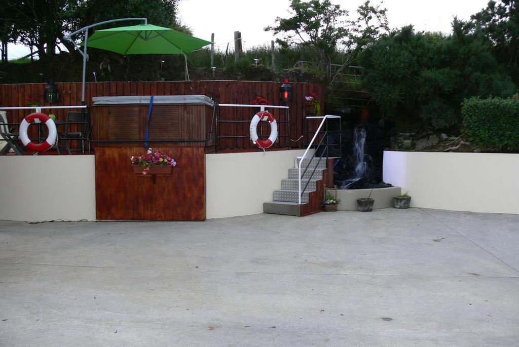 Templeview Lodge Greencastle  Exterior photo